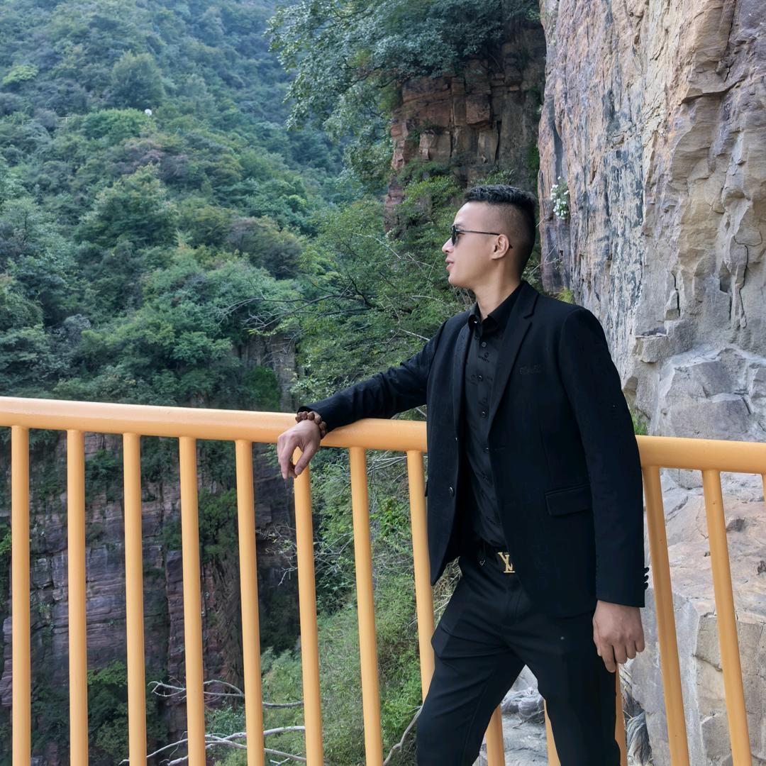 黄小卤手撕麻椒鸡～摆摊记，