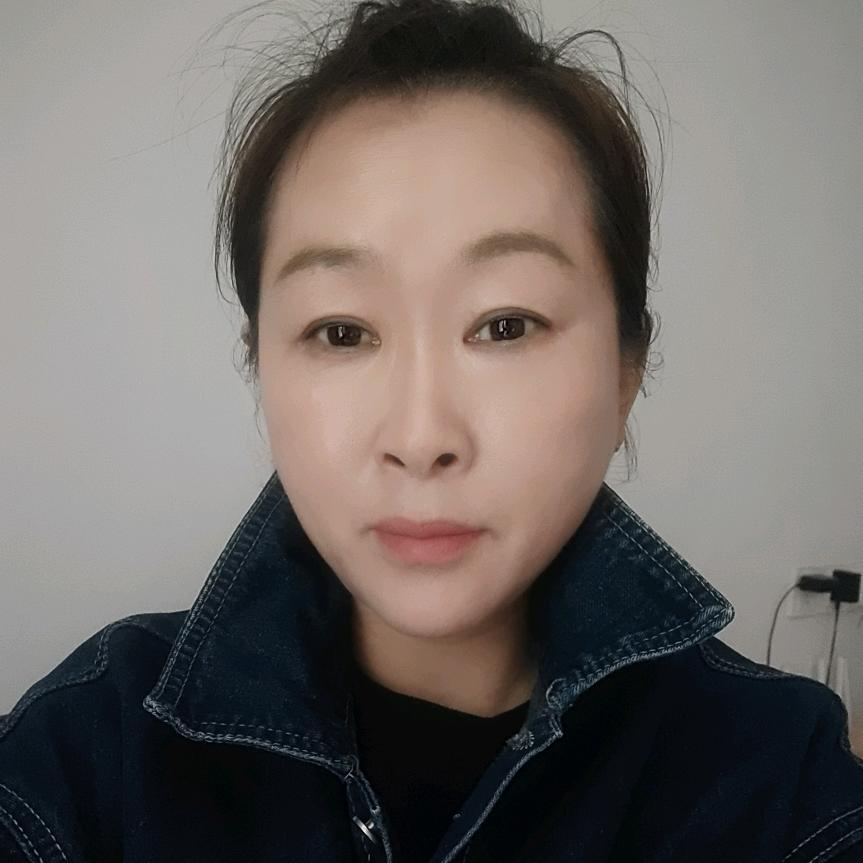 俩儿一女宝妈