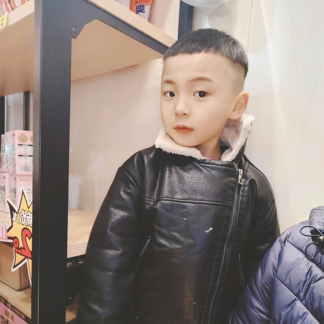 圆圆爹的