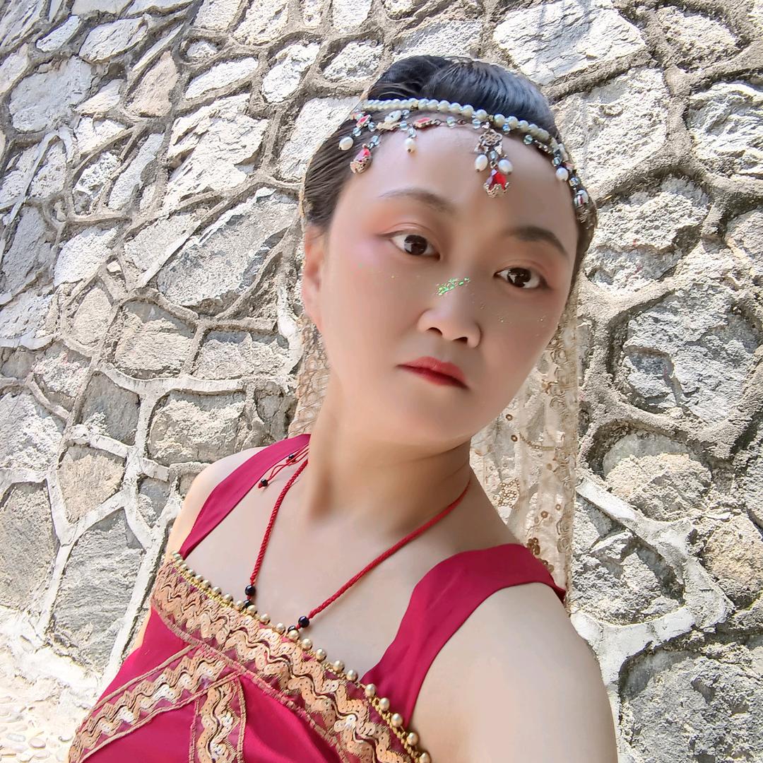 养老小姑娘，睢琳