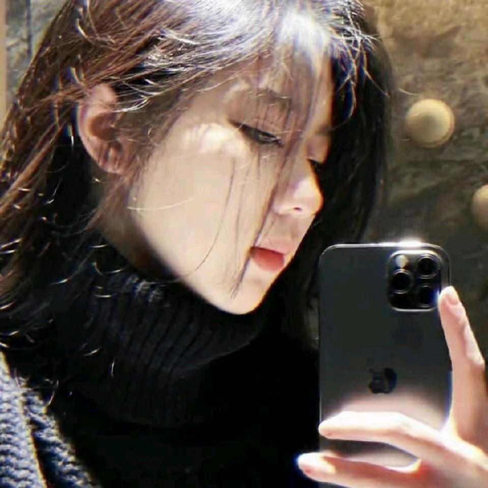 `๑⃙⃘) 𐂐一王₍˄·͈情深૮₍ɵ̷