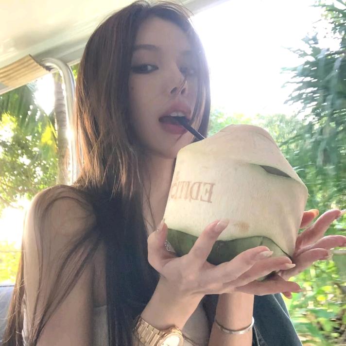 ㅤ ㅤㅤ@