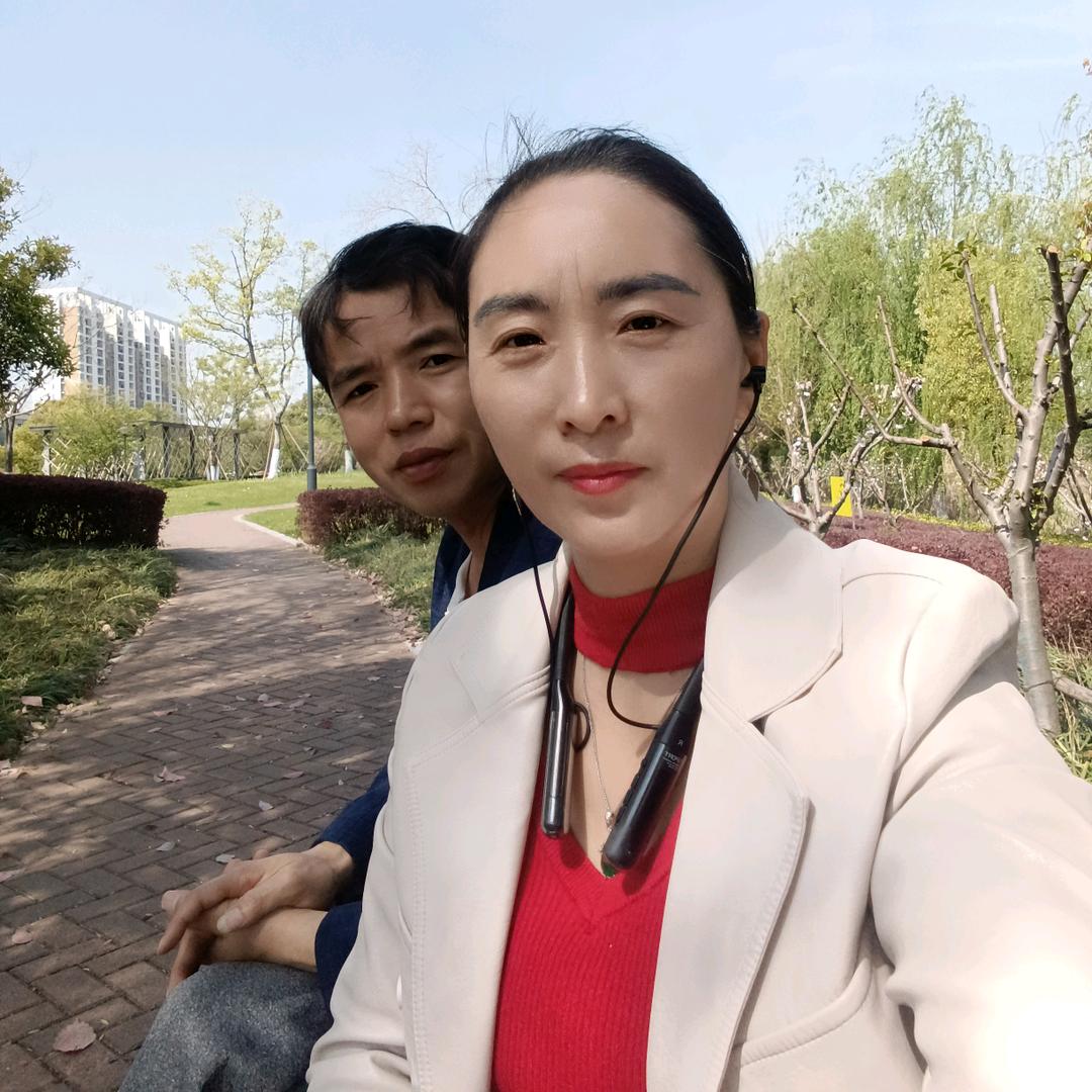 贺大芝(拒私聊)