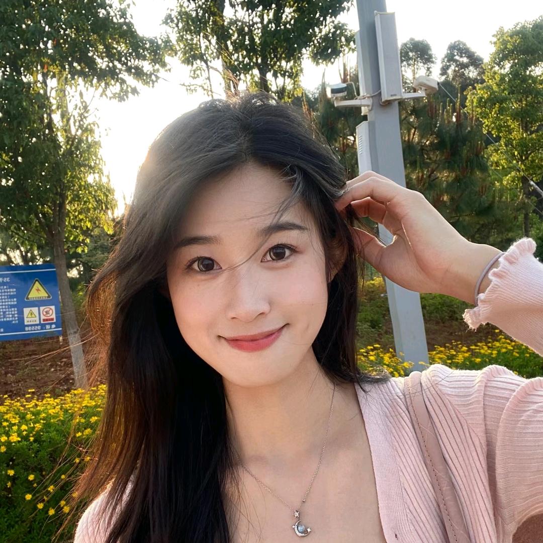 妞妞很快乐