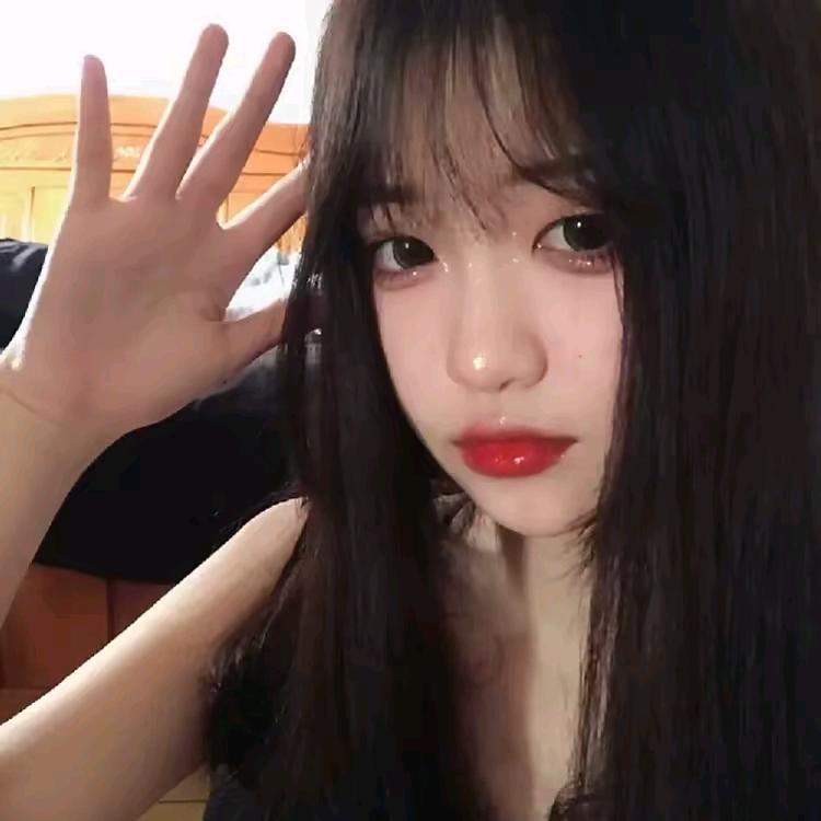 如翡