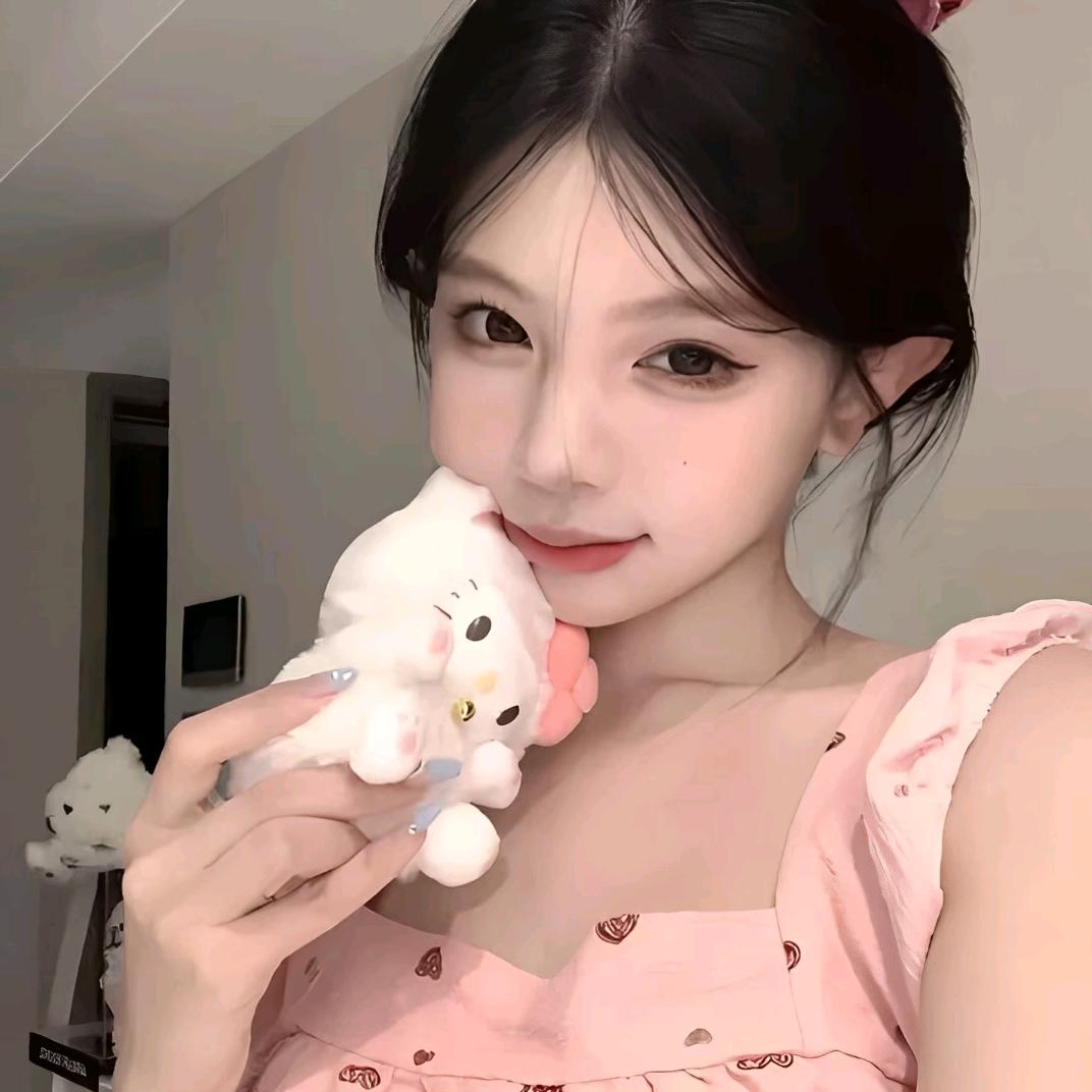 欣.