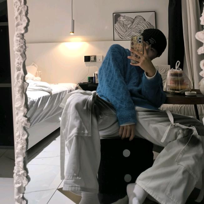 爱喝牛奶吃饼干