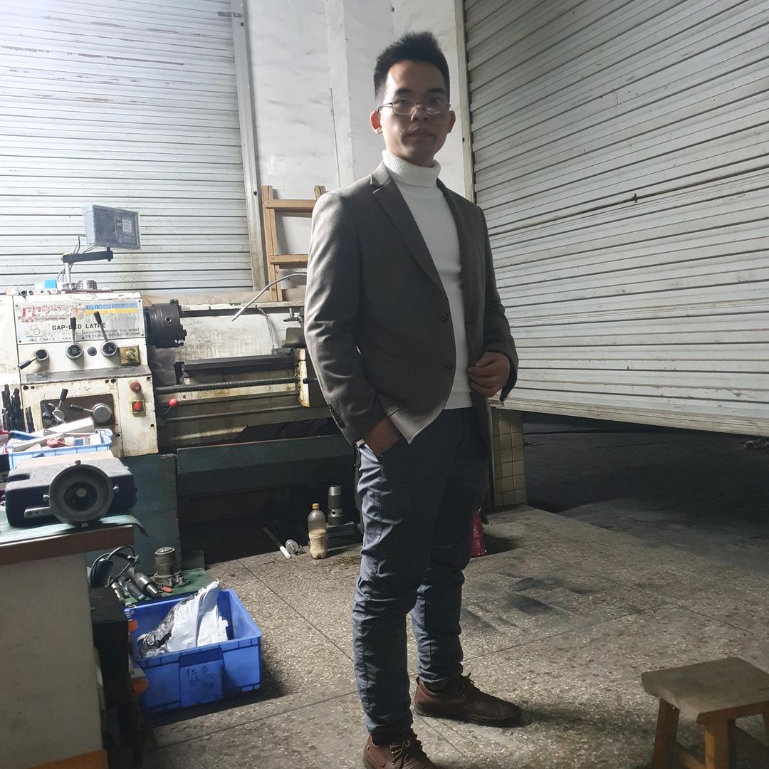 铁哥