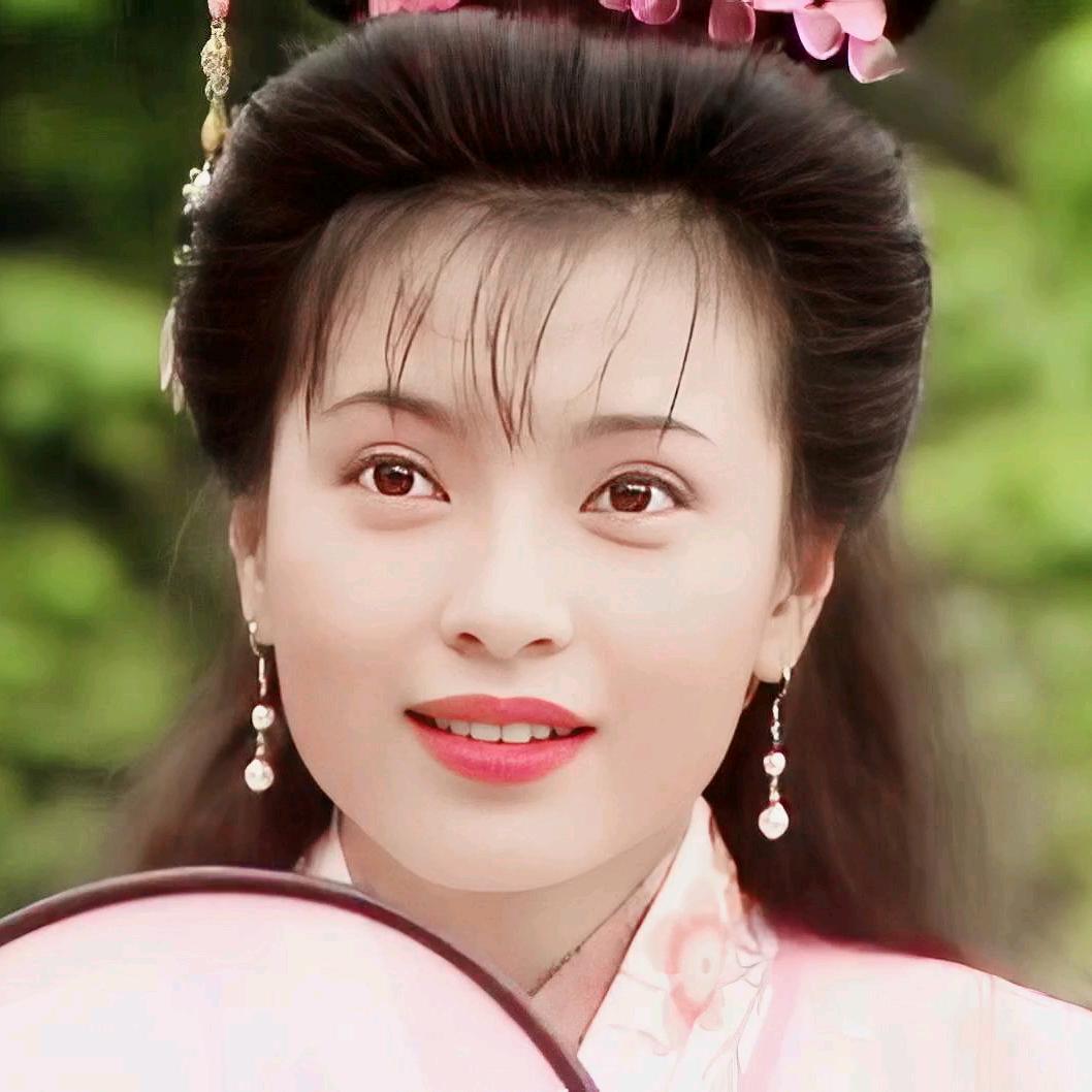 凌簌簌