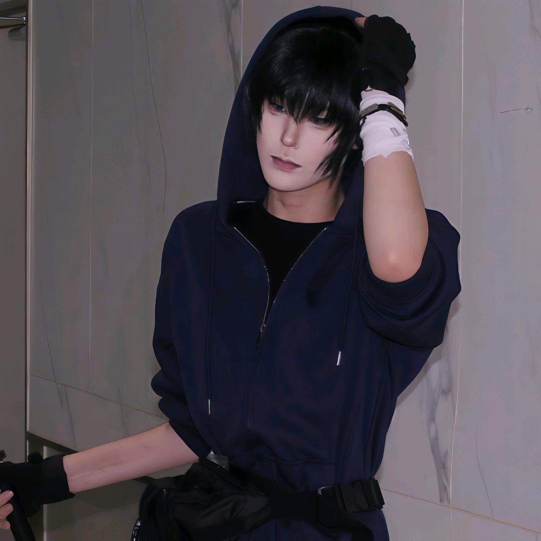 注意看这个人叫凌星