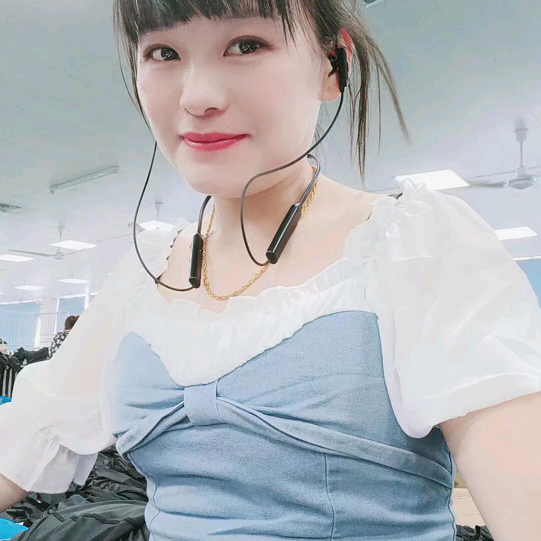 单亲妈妈(花花)