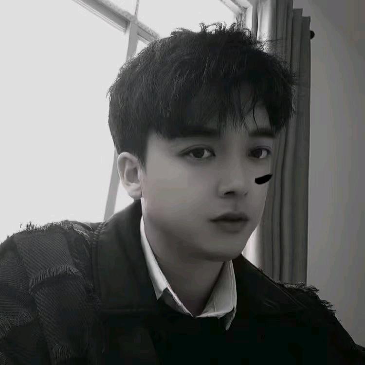 食忙田地摊小吃