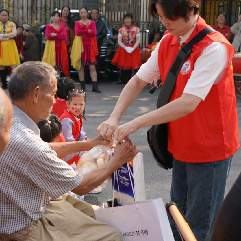 常德正能量 姣姐