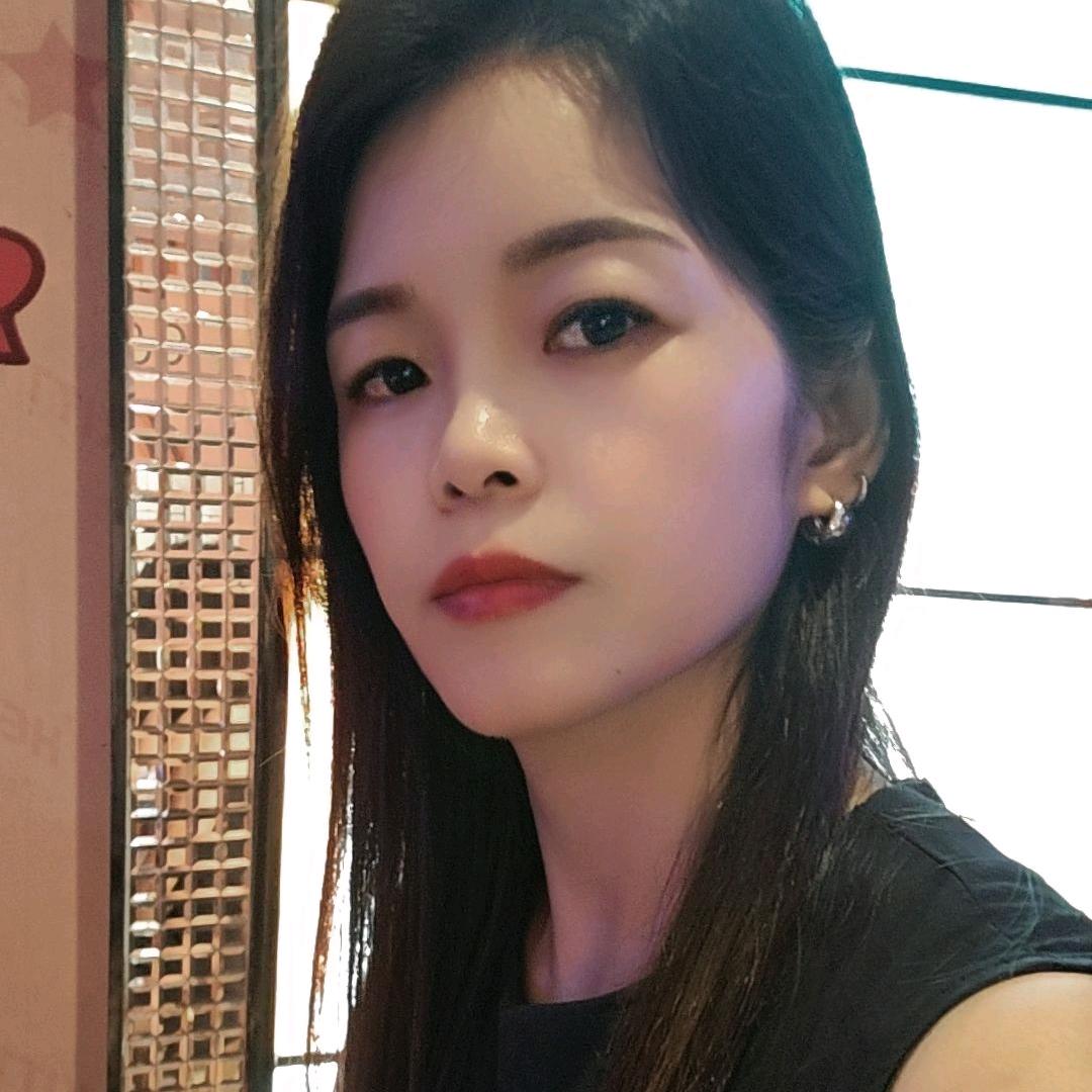 美缝西施苗姐