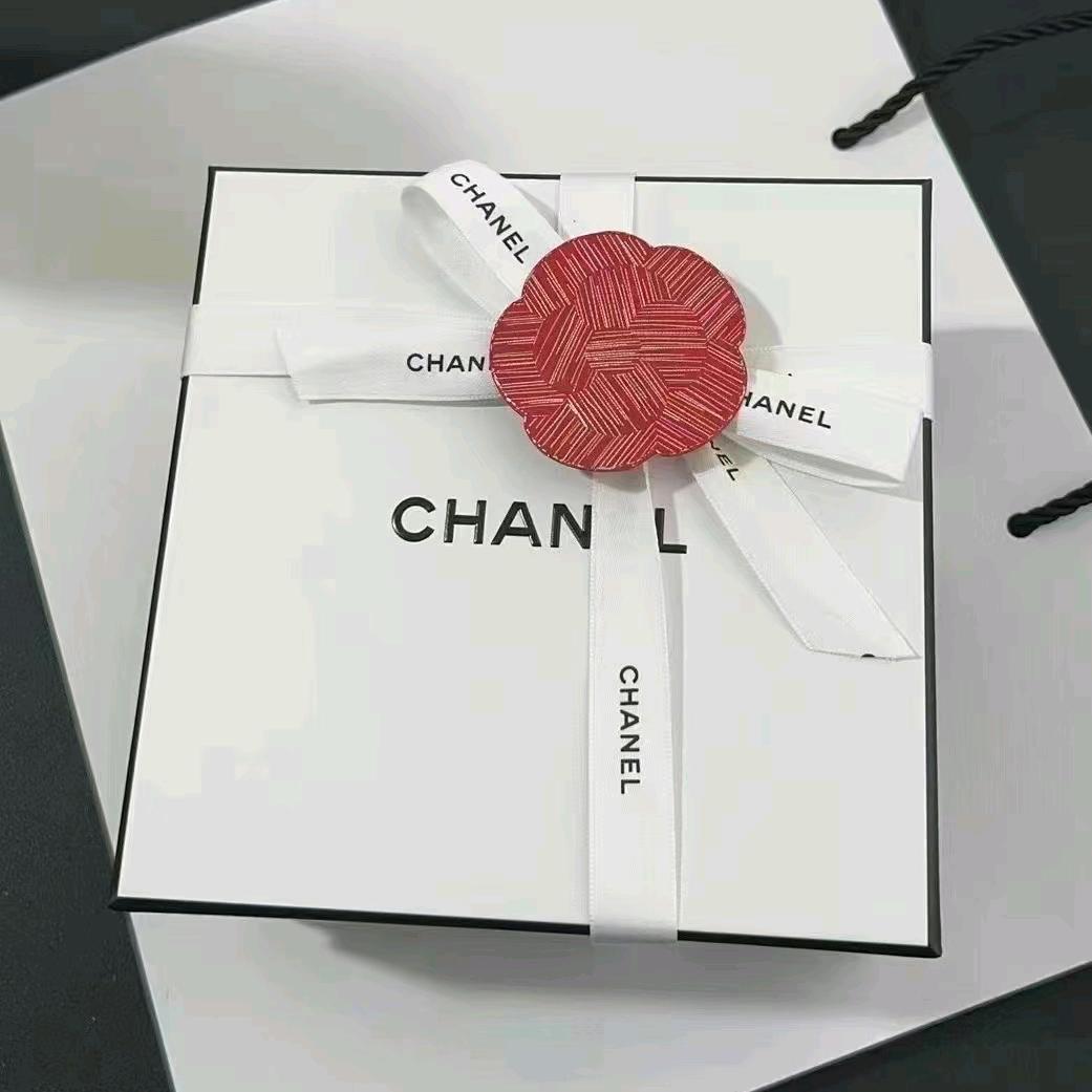 淡妆浓抹总相宜(国柜）