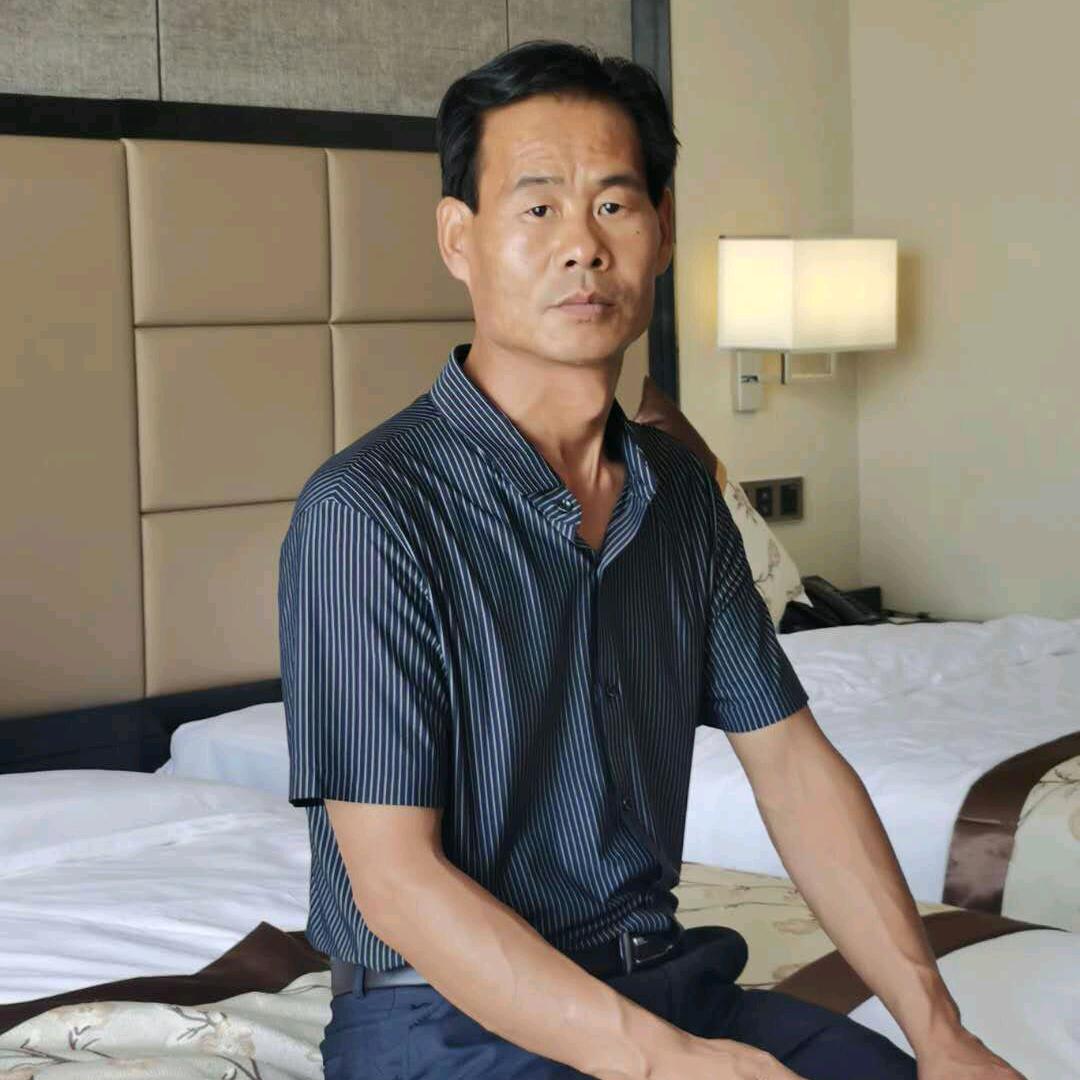 玫瑰烟斗《爱的世界只有你》