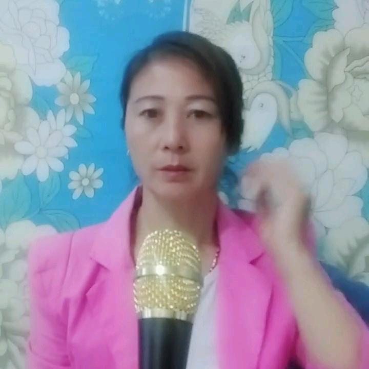 大老公小媳妇差二十岁