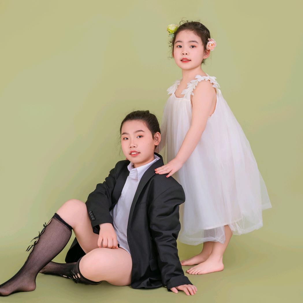 👭婷婷和糖糖👭