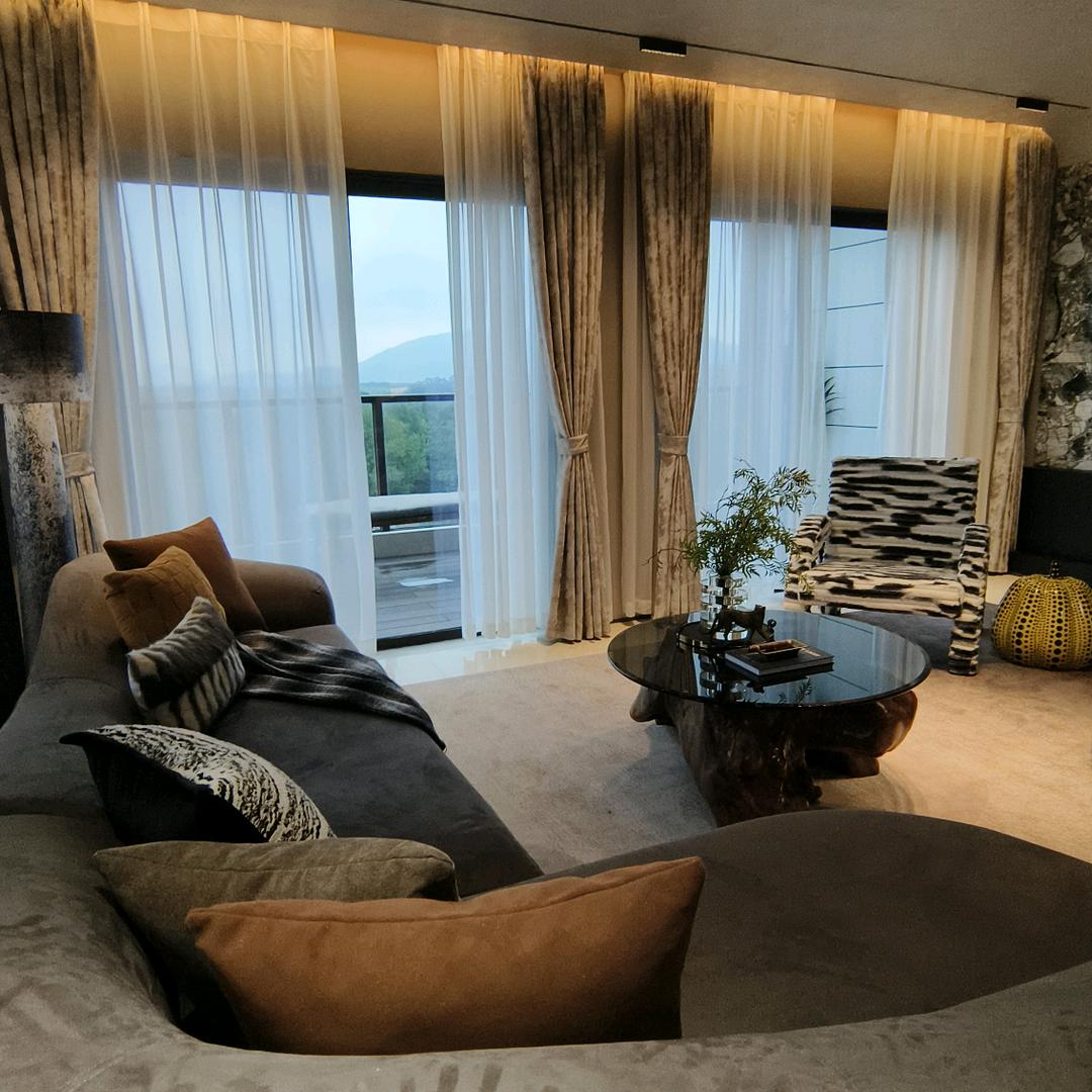 海岛小伙儿房产（高端别墅叠拼）