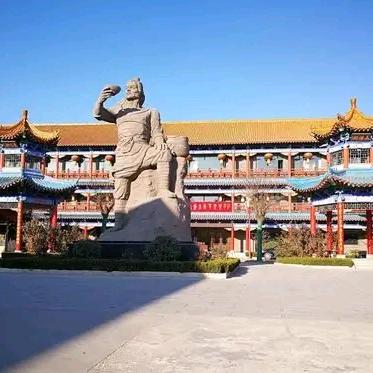 天下知阳谷，杨乃斌