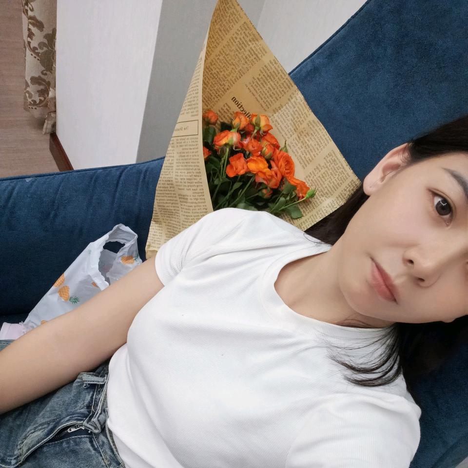 是小明媚吖🌺