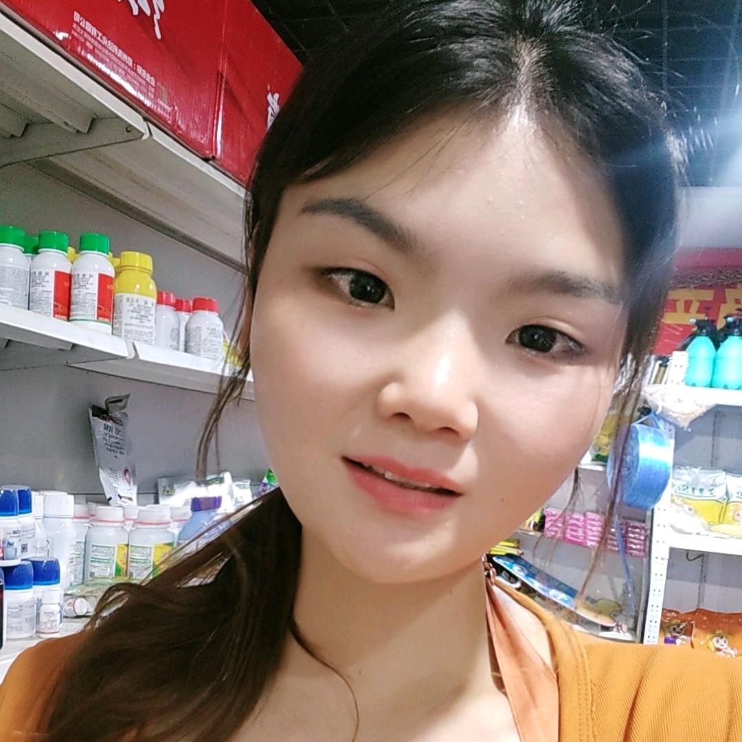 莉莉呀