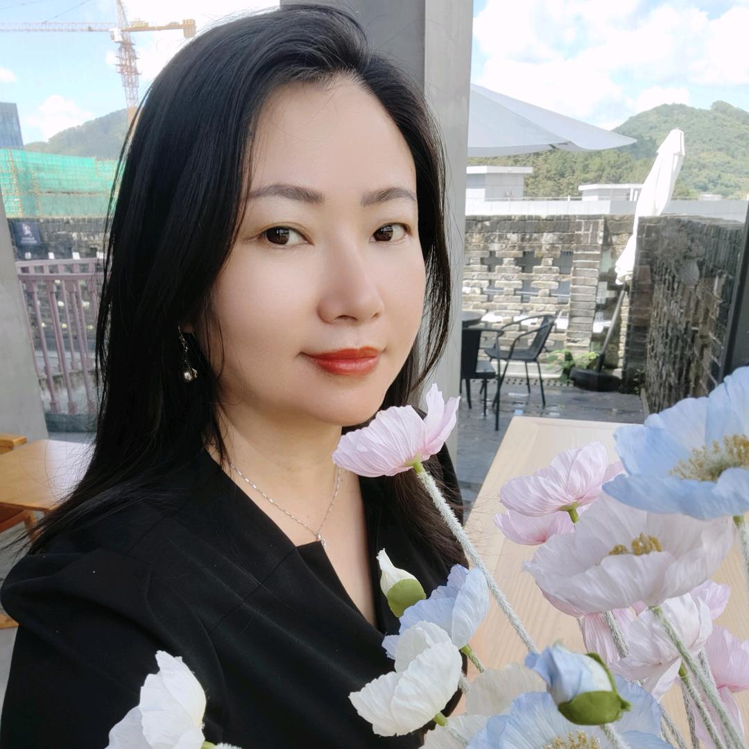 客家婷子—广州迪飞无人机韶关报考中心