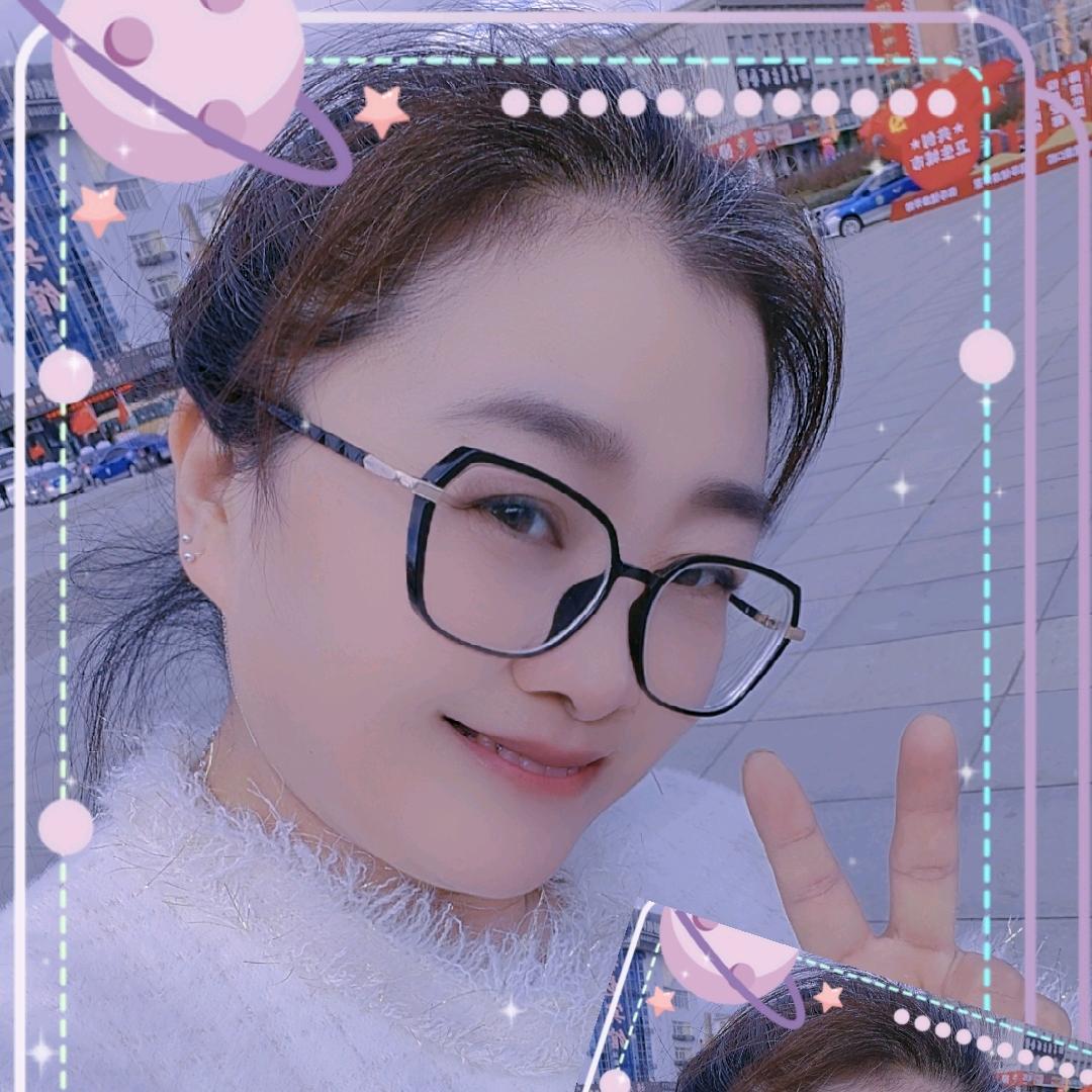 少女一身烟