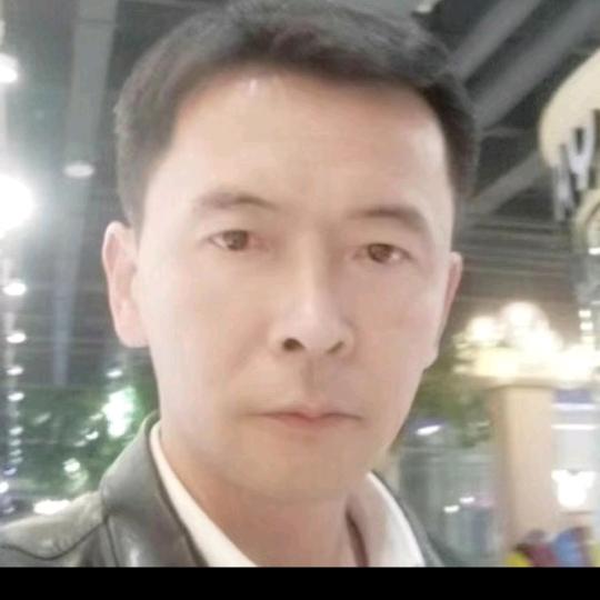 泥巴哥