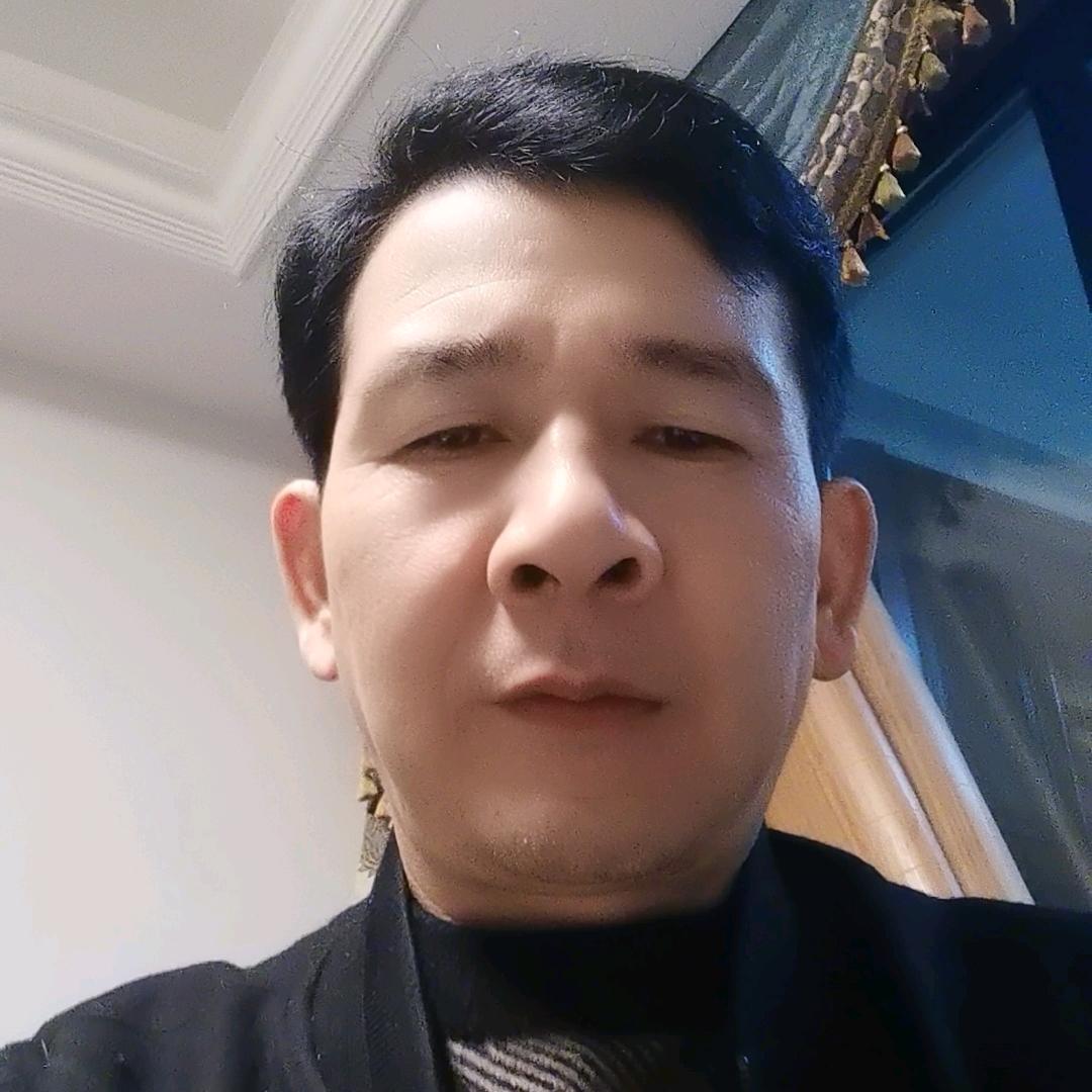 唐小坚（顺威塑料厂）笑对人生