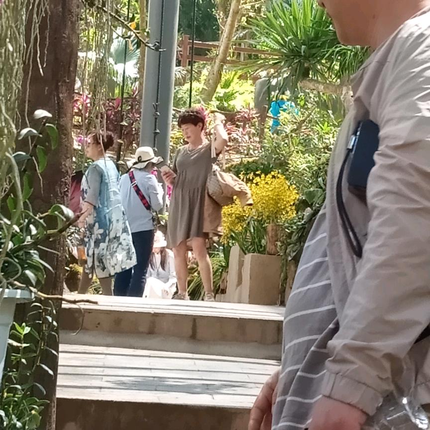 鱼儿离不开水、、[拒私聊]