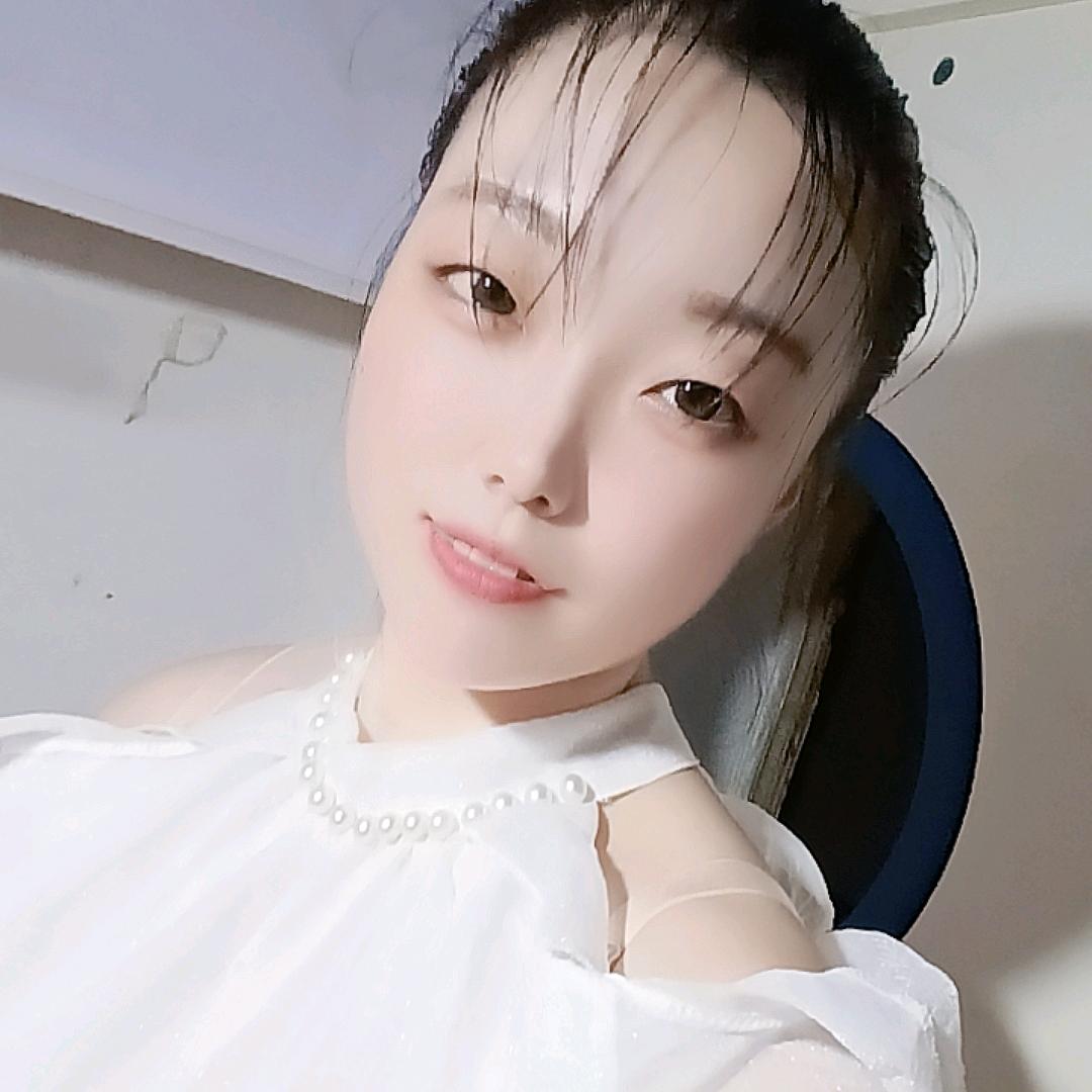 ♛♬爱笑的女孩♬♛ （拒绝连赞）