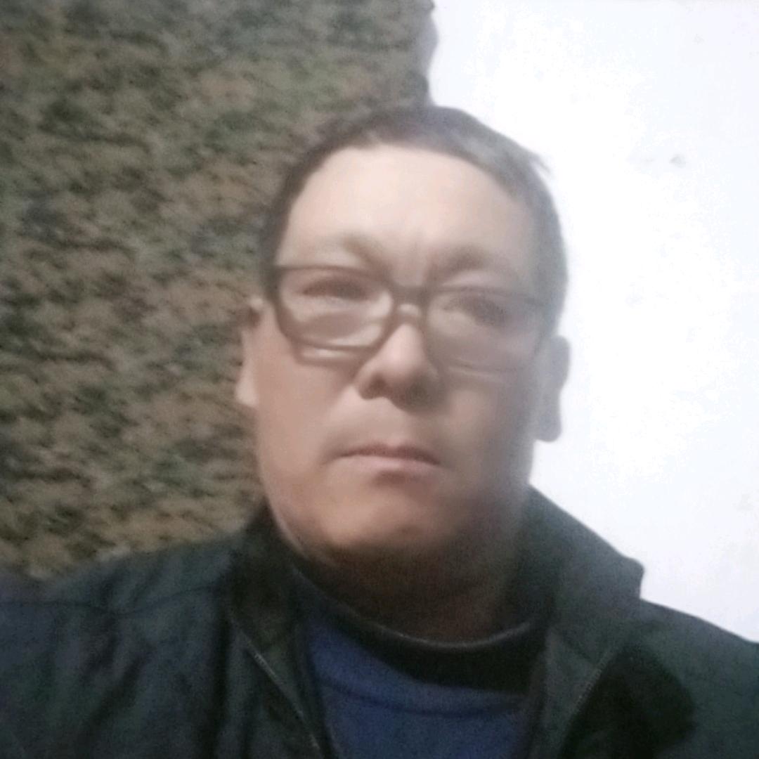 老沈废铁回收站