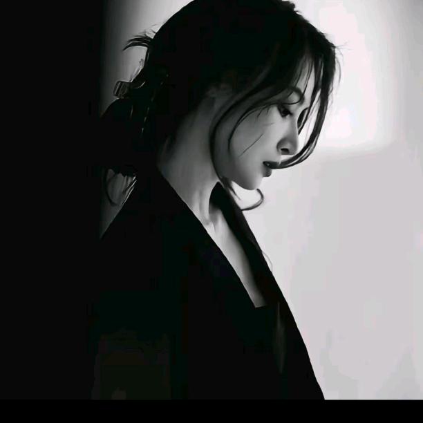 এ᭄浅笑不语꧔ꦿ᭄