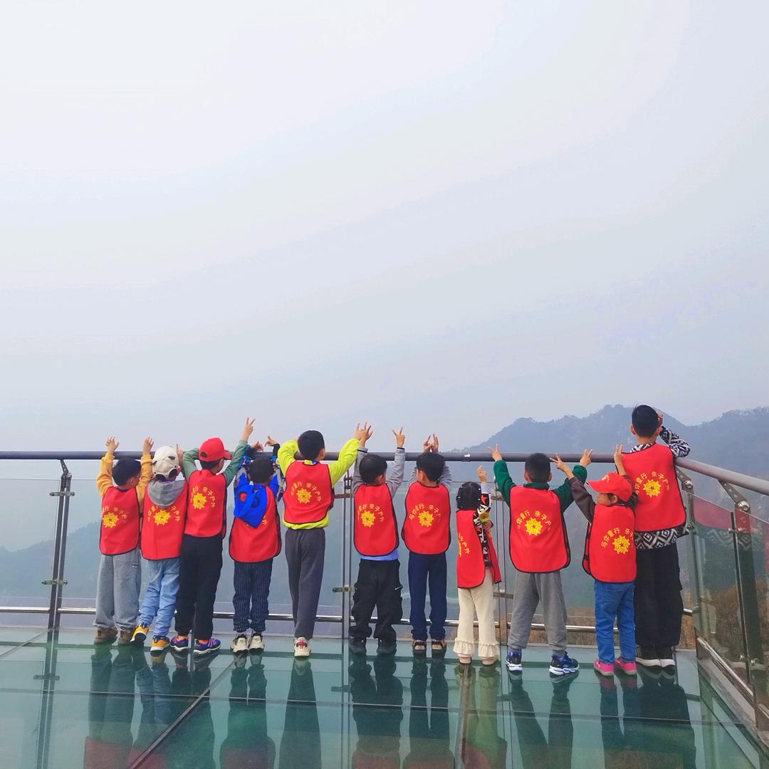 果冻（徐州公益遛娃群：爬山研学探洞亲子游