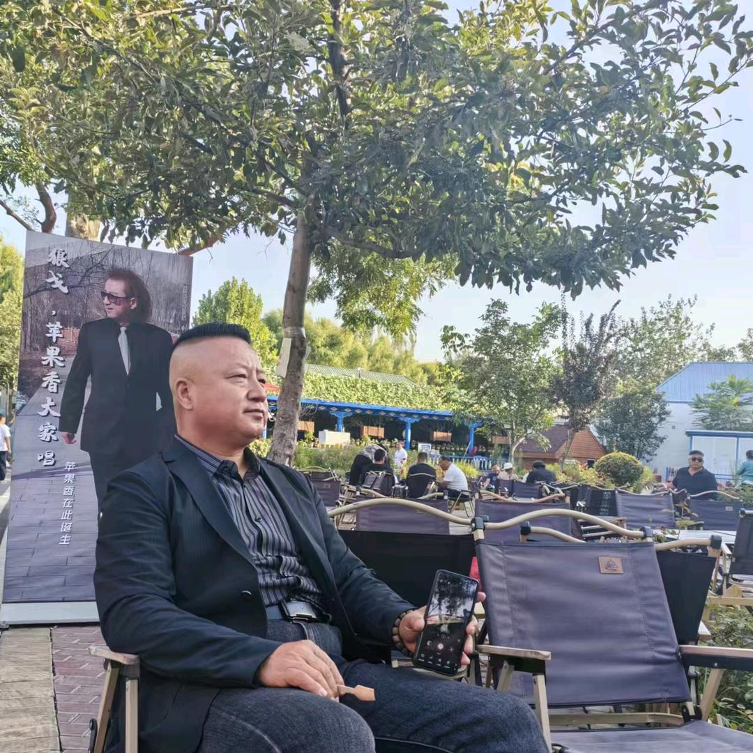 专业沥青摊铺.财哥