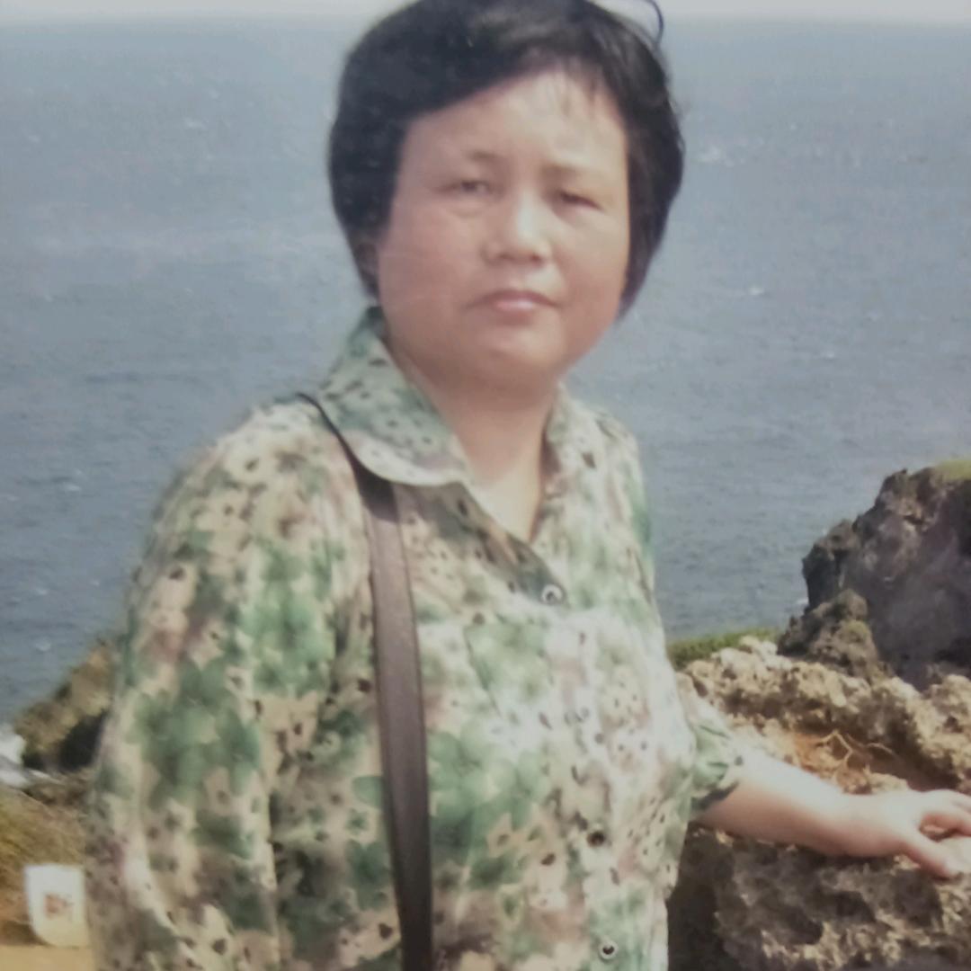 情怀姐.