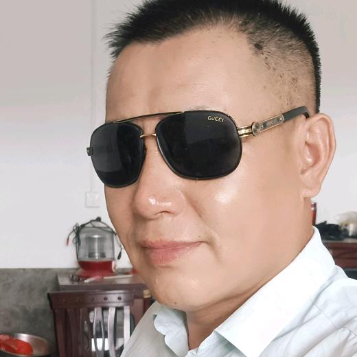 邵东（眼镜哥）操哥