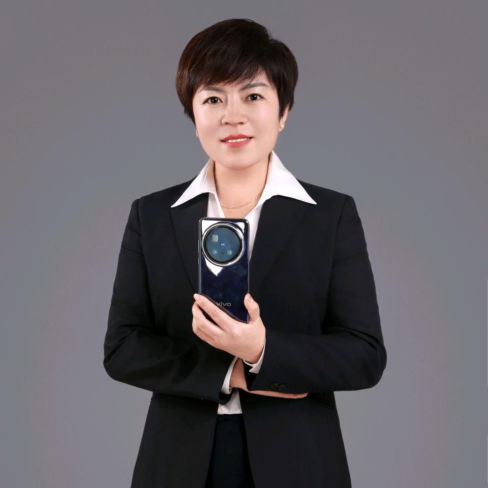 我就是卖手机的那个小潘