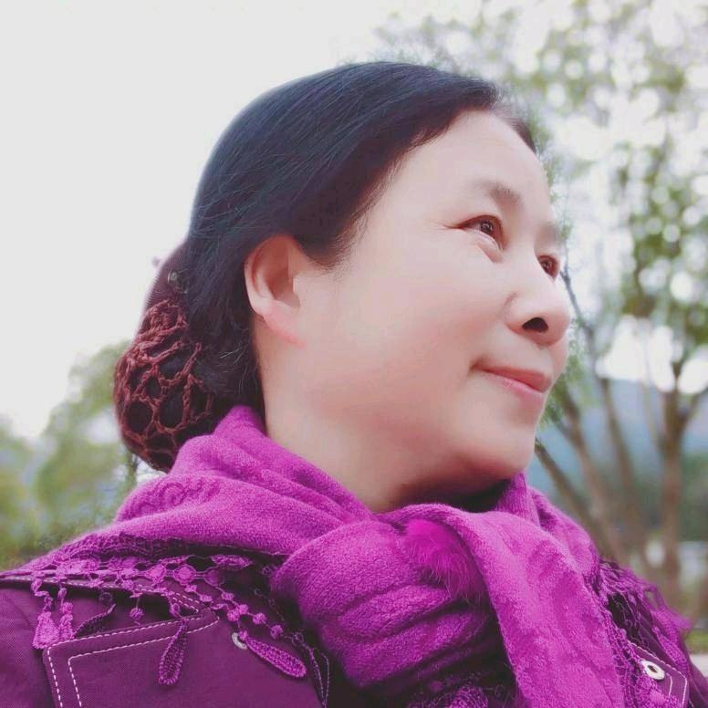 奇山奇水奇石！杨丽姣！出生62年9月23