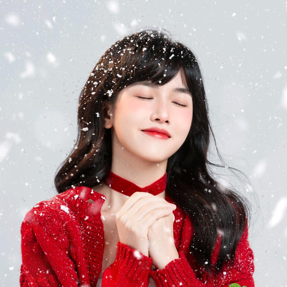 林林 在线坐等金币到账