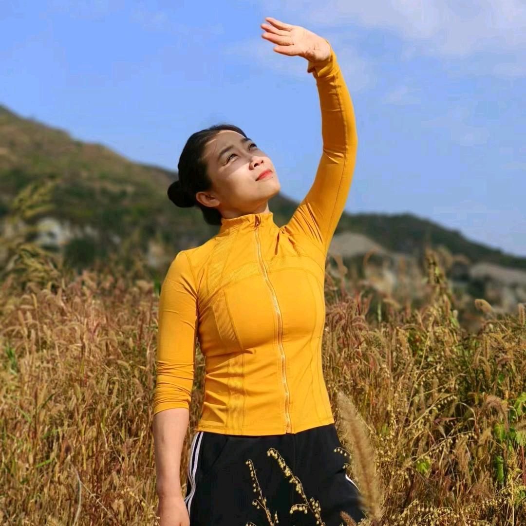 颜宏瑜伽