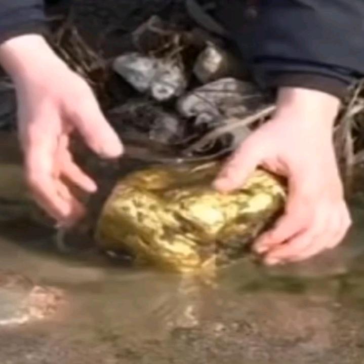 佛在心中，善在于人