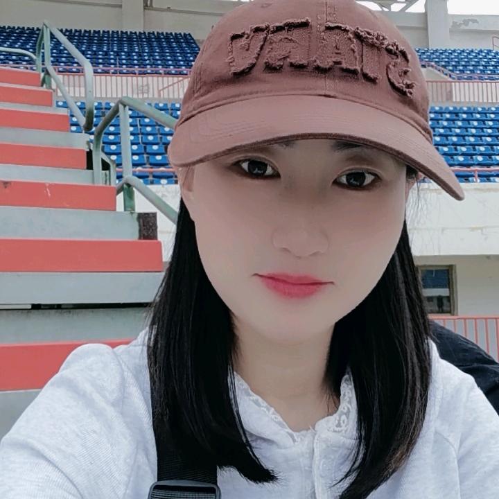柳岸花明