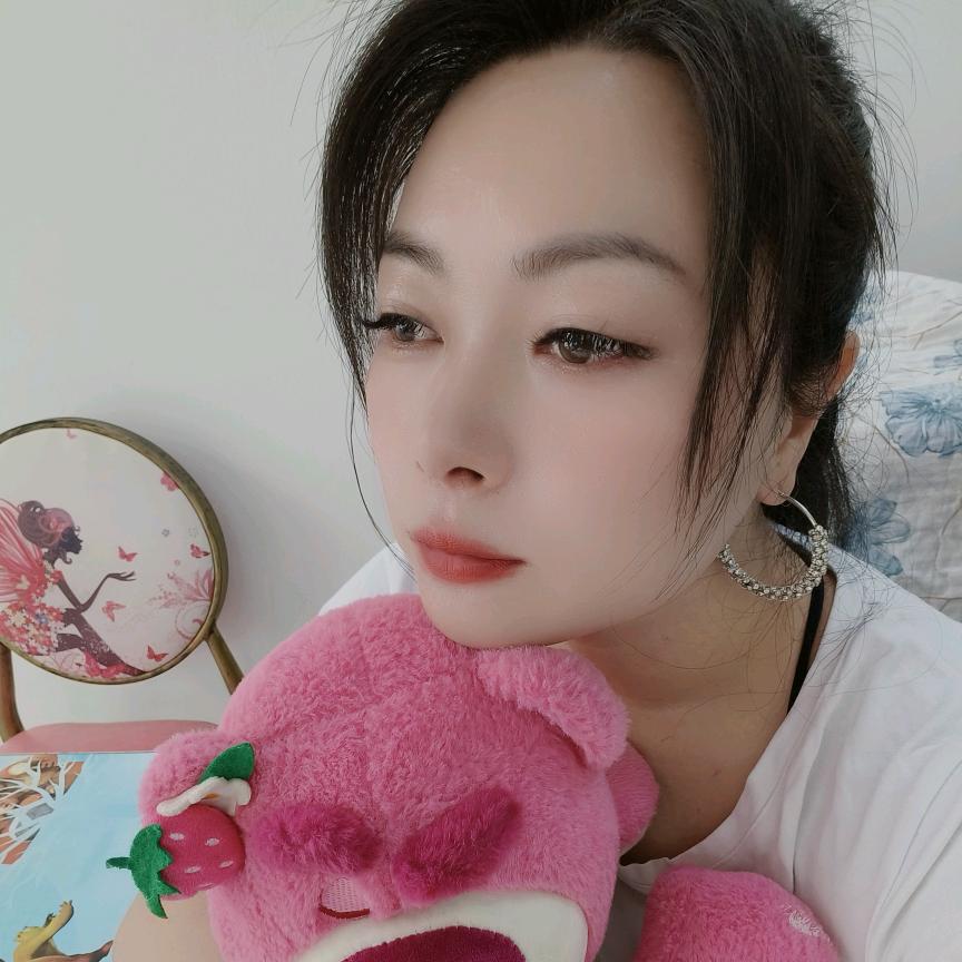 $♛♥婷