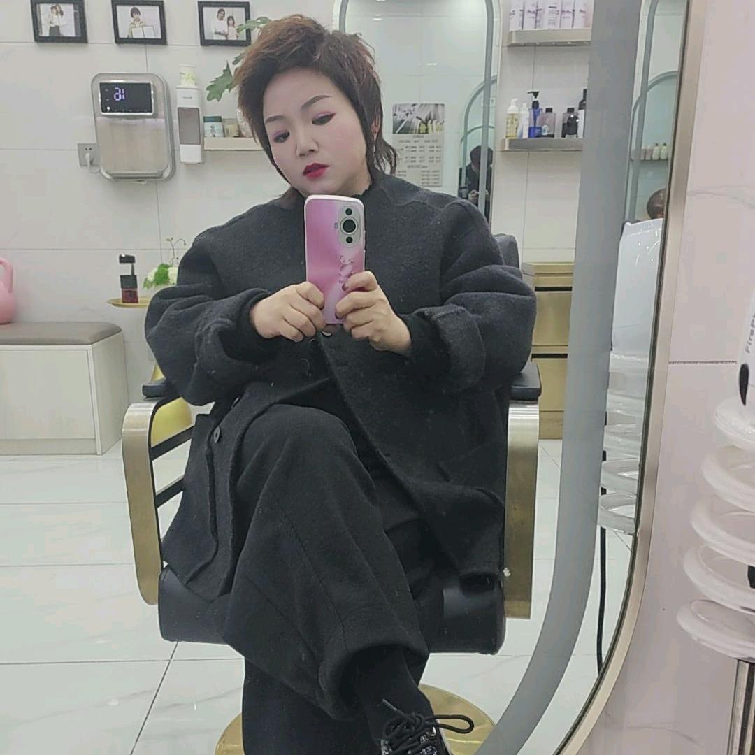 杜年在宜昌（梵蔻造型）