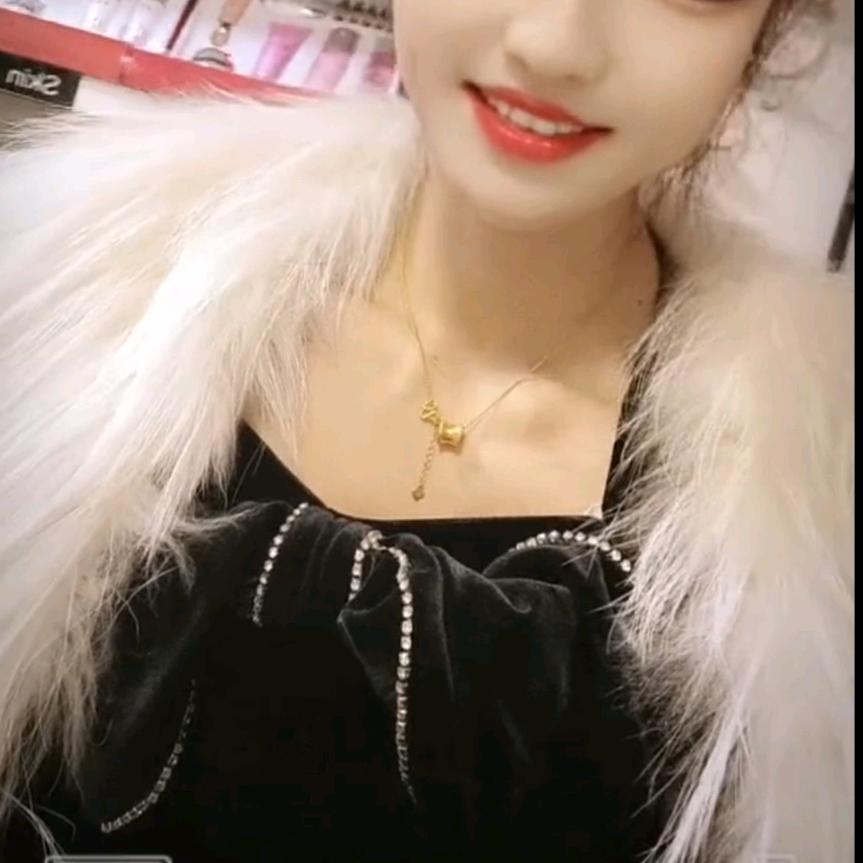白了个白