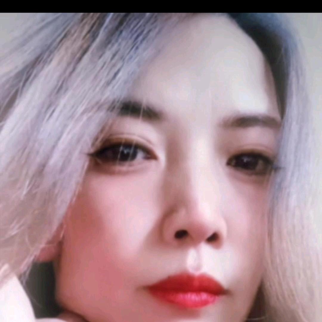 女人不狠江山不稳