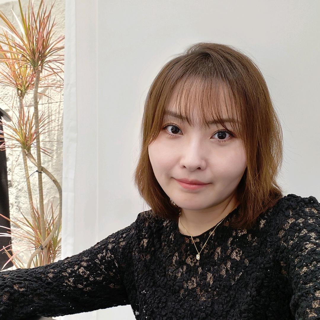 西安希琳CEILING服装店