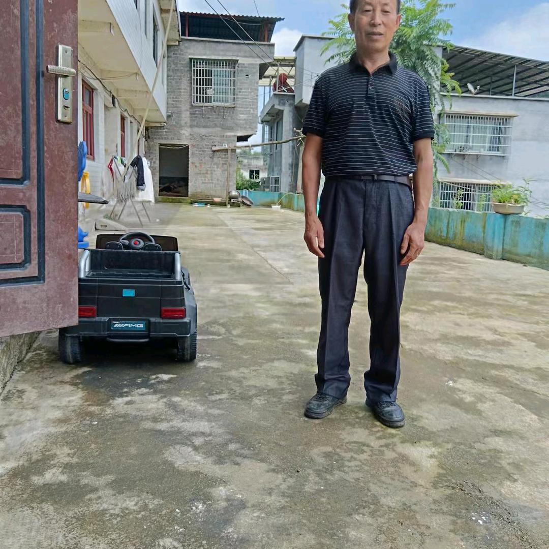 有穿无吃飘起的